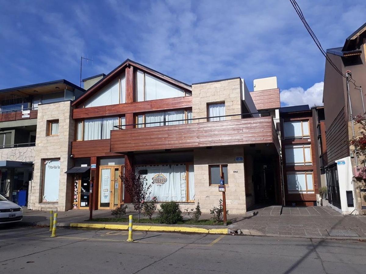 Moderno Departamento Centrico En San Martin De Los Andes - Habitatsma Eksteriør billede